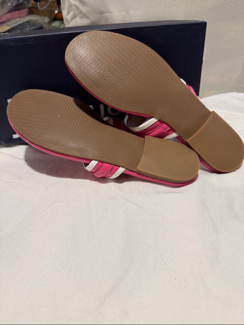 NIB J McLaughlin flat sandals. - Picture 4 of 4
